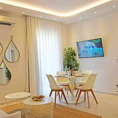 Cretesuites - Urban Villa With Pool - 500M To The Beach Rethymno  Exterior photo