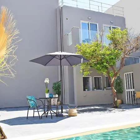 Cretesuites - Urban Villa With Pool - 500M To The Beach Rethymno  Exterior photo