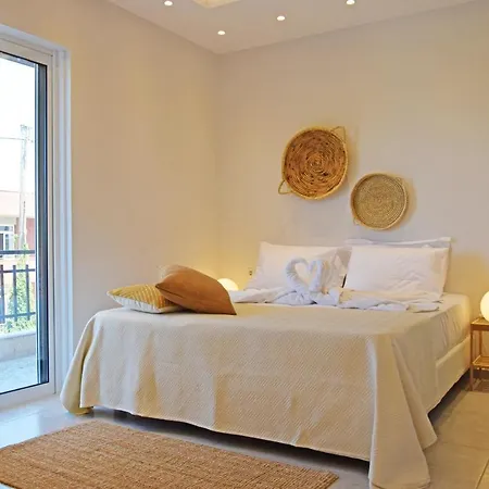 Cretesuites - Urban Villa With Pool - 500M To The Beach Rethymno  Exterior photo