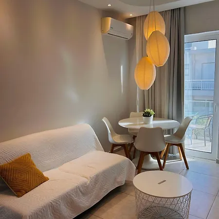 Cretesuites - Urban Villa With Pool - 500M To The Beach Rethymno  Exterior photo