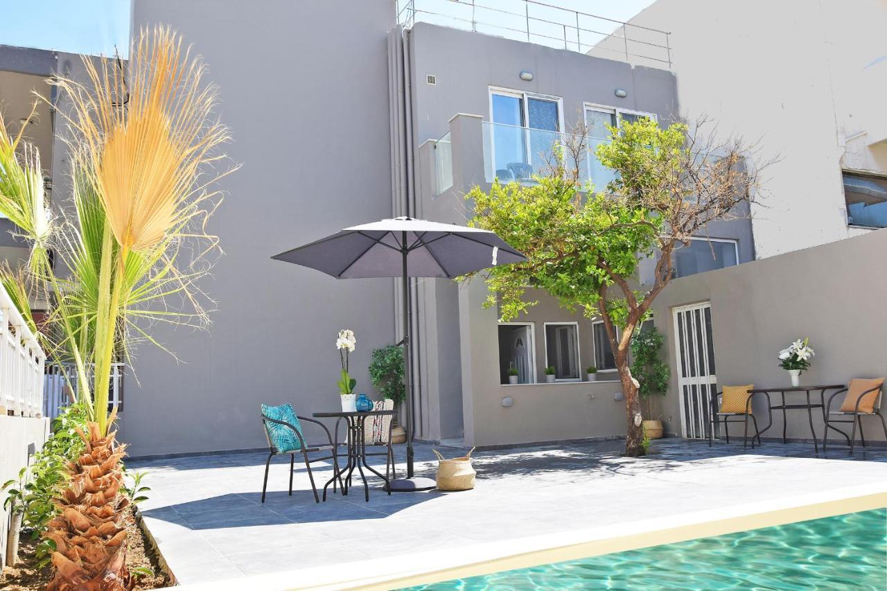 Cretesuites - Urban With Pool - 500m To The *