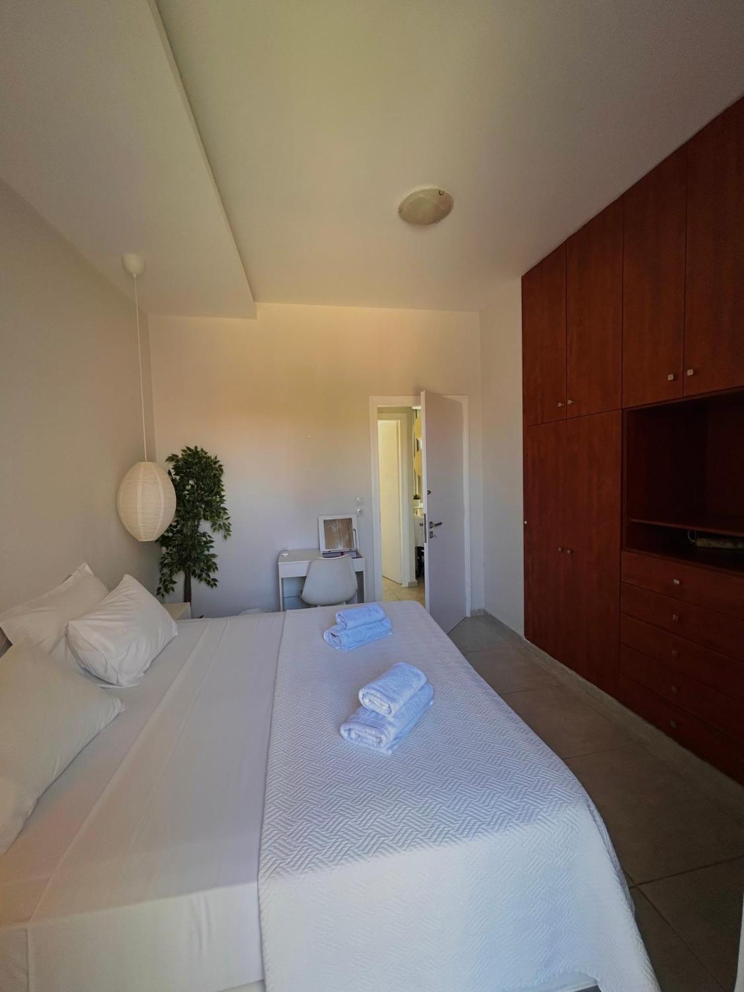 Cretesuites - Urban With Pool - 500m To The Apartament Retimno