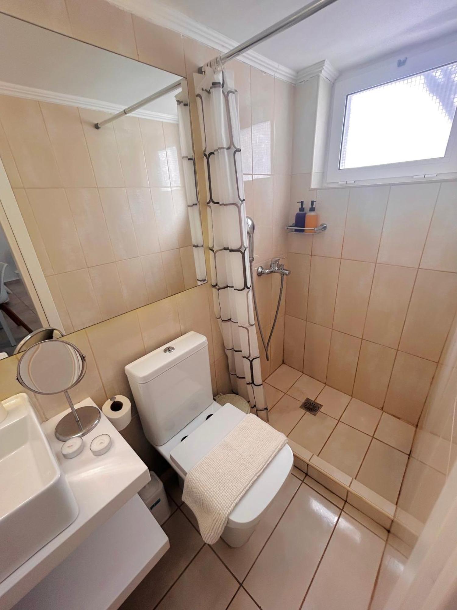 Apartament Cretesuites - Urban With Pool - 500m To The Retimno