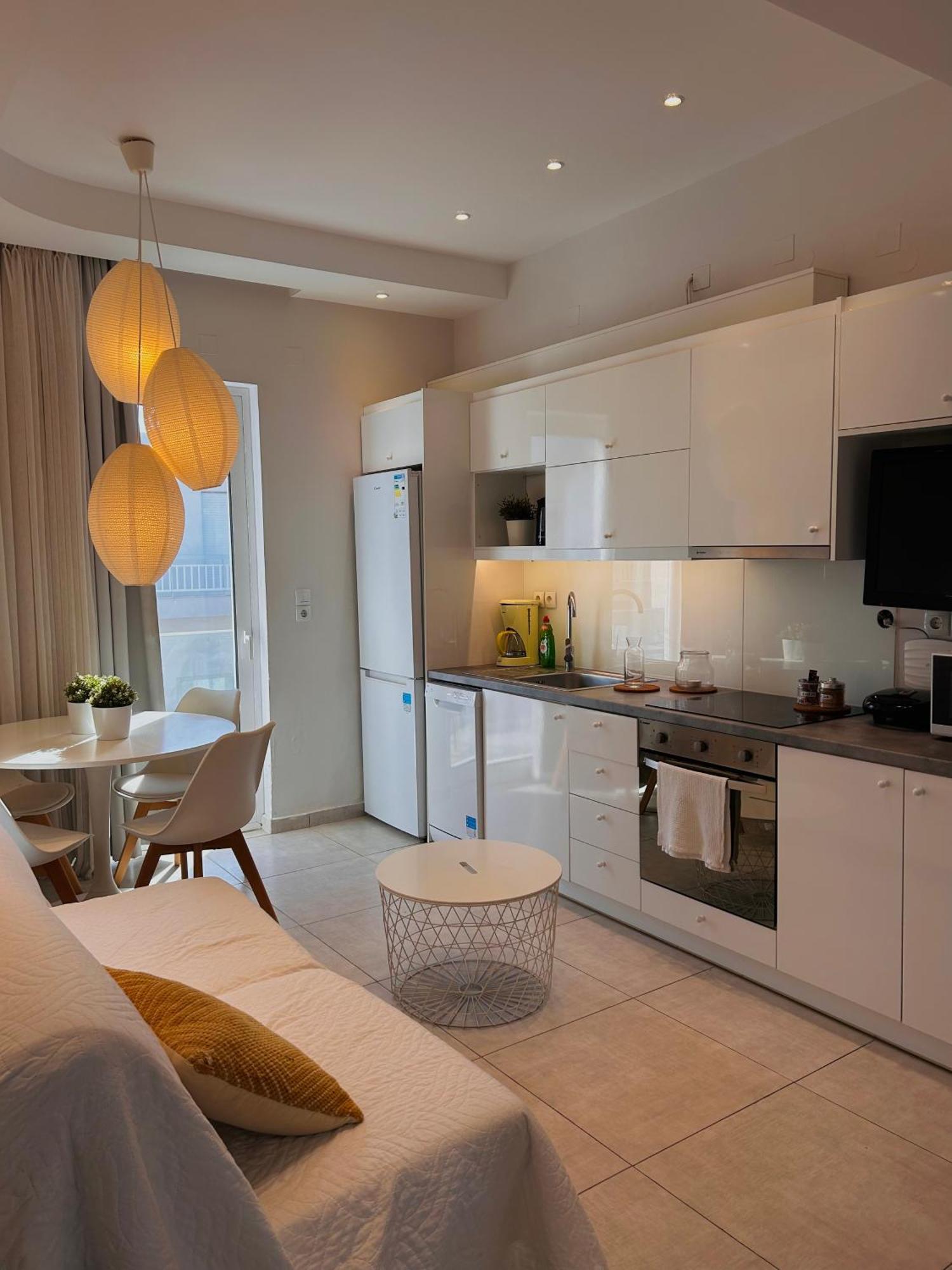 Cretesuites - Urban With Pool - 500m To The Retimno