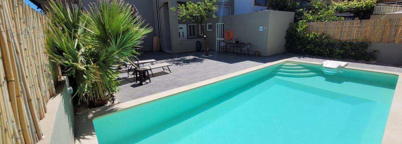 Cretesuites - Urban With Pool - 500m To The Rethymno (Crete)