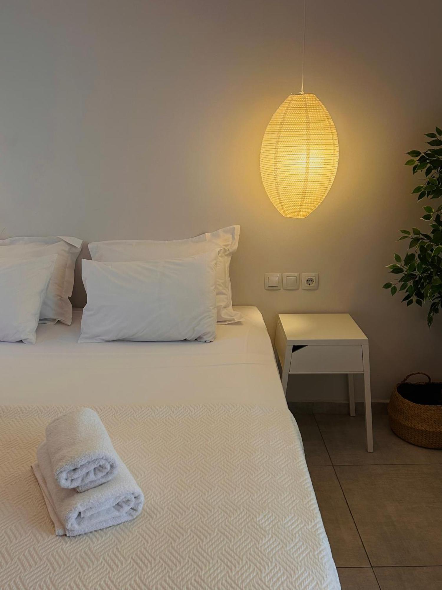 Cretesuites - Urban With Pool - 500m To The Apartment *
