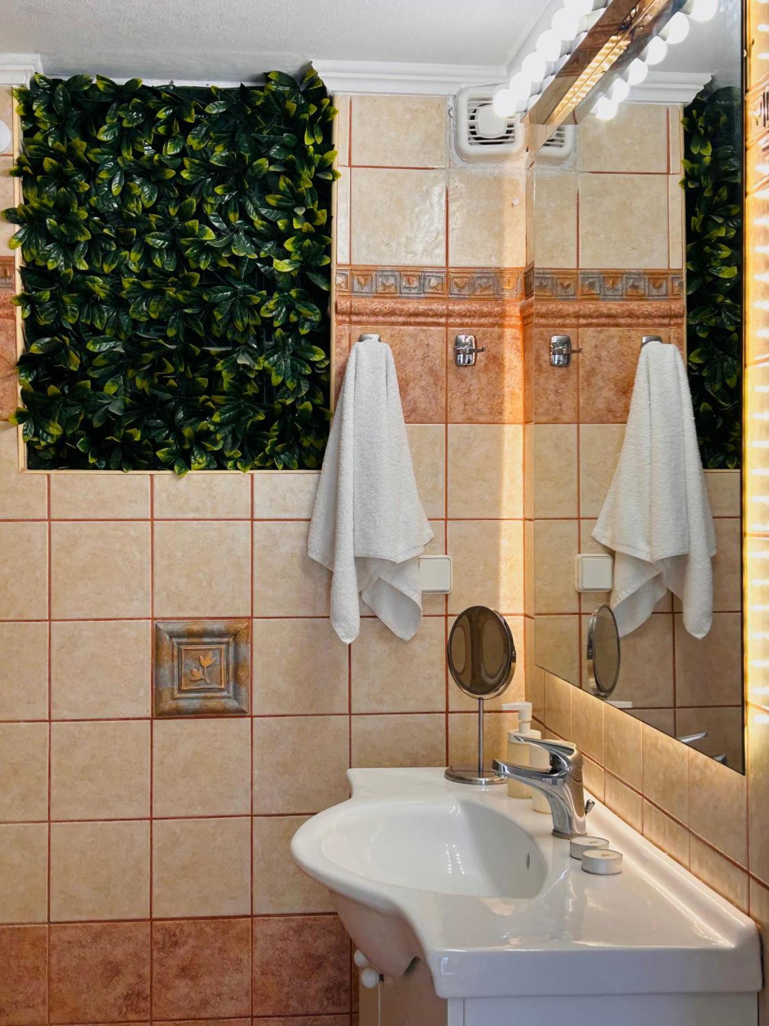 Cretesuites - Urban With Pool - 500m To The * Rethymno (Crete)